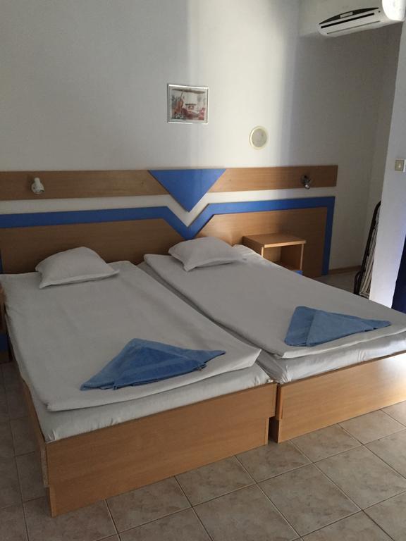 Elvira Hotel Ravda ภายนอก รูปภาพ